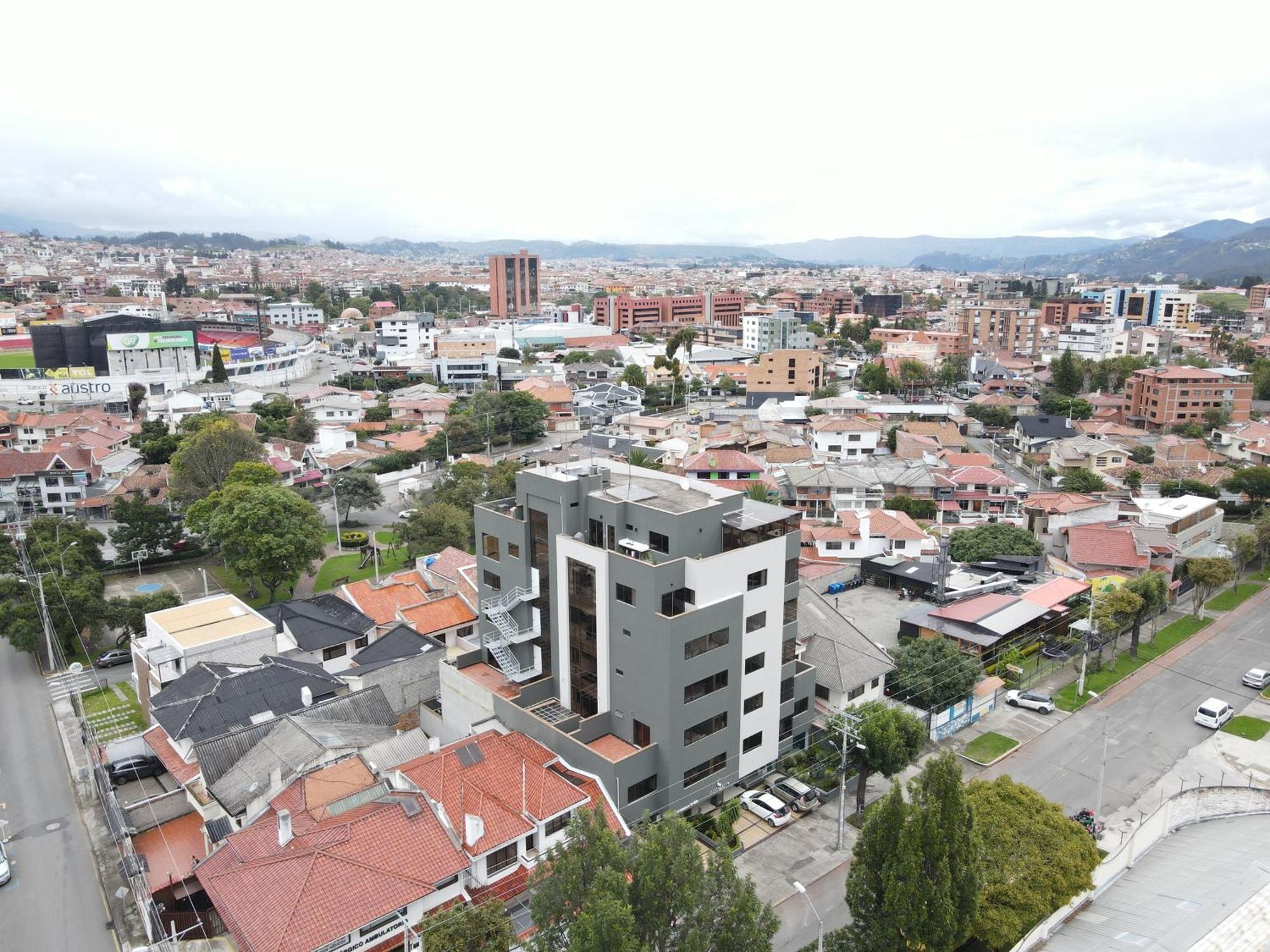 Gaviota Apartments & Suites Куенка Екстер'єр фото