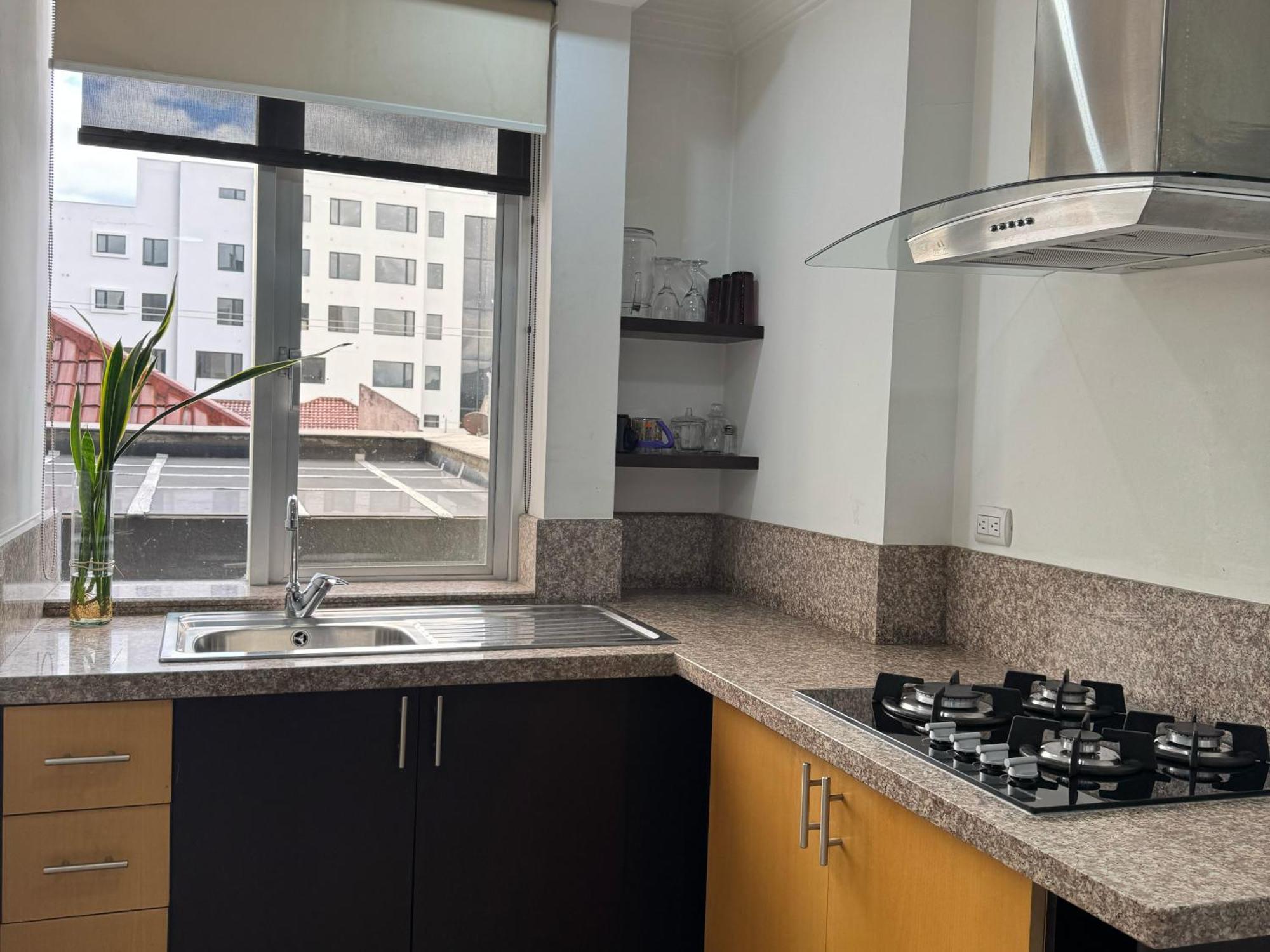 Gaviota Apartments & Suites Куенка Екстер'єр фото