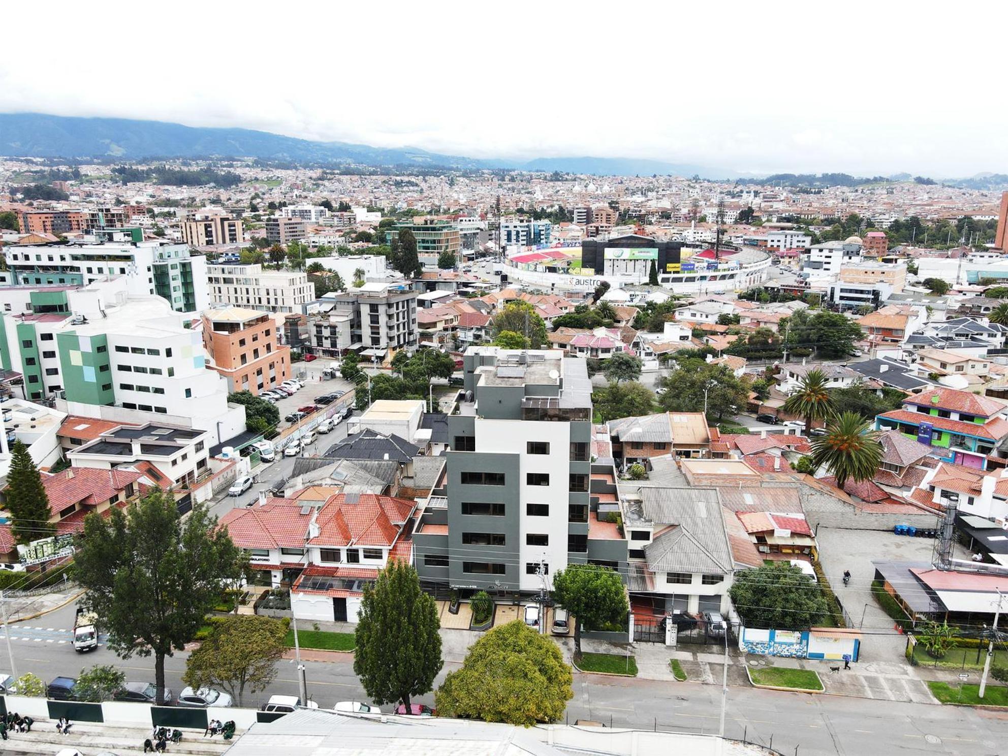 Gaviota Apartments & Suites Куенка Екстер'єр фото